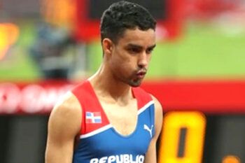 La meta de Luguelín Santos es correr abajo de 44.20 en los 400 metros