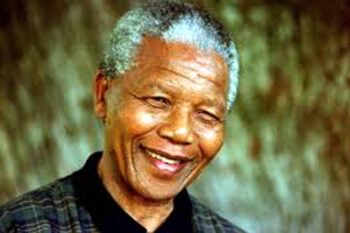 Mandela responde al tratamiento, pero sigue en estado crítico