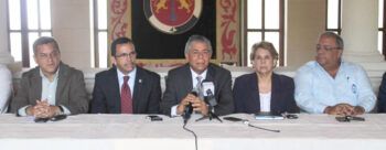 Ayuntamiento del DN activa personal y equipos por paso de Chantal