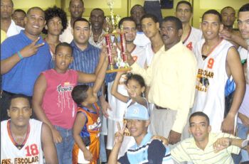 Suspensión Torneo de Baloncesto en Sabana arriba a sus 5 años por falta de apoyo económico