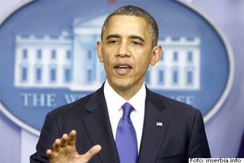 Barack Obama rechaza que Estados Unidos esté al borde del colapso
