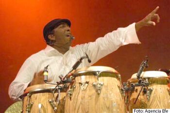 Chichí Peralta lanza el tema «Máscara contra cabellera» en homenaje a México