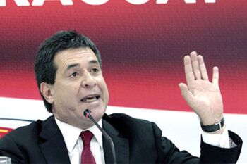 Horacio Cartes jura el cargo como presidente de Paraguay