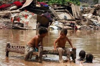 Al menos 61 muertos en el este de Afganistán por las inundaciones
