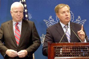 John McCain y Lindsey