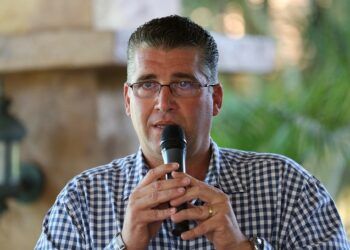 APROLECHE: Llegó la hora de poner en vigencia el etiquetado