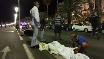 Al menos 75 muertos en atentado con camión en Francia