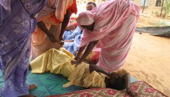 África avala prohibición de la mutilación genital femenina