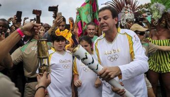 Antorcha olímpica ya está en Río tras visitar más de 300 ciudades