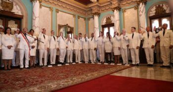 Medina presenta los cambios en el tren gubernamental