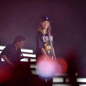 (VIDEO) Belinda echa de su concierto a una fan