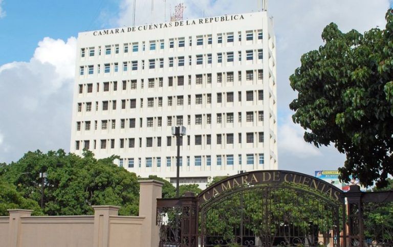Senador Iván Lorenzo pide a Ministerio Público investigar denuncia de la Cámara de Cuenta