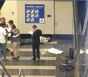 Cadáver en la estación del Metro