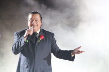 Muerte Juan Gabriel dispara demanda de su música