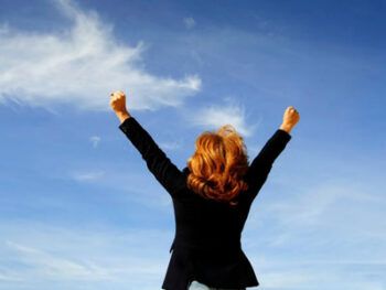 3 Maneras de sentirte con más confianza que un psicólogo de Harvard