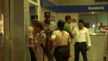 Seguridad del Metro intenta suicidarse en plena estación