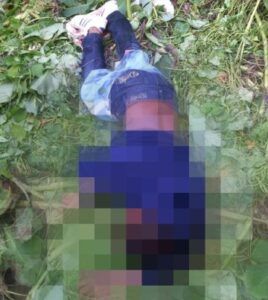 De acuerdo al informe del médico legista en esta localidad, doctor Luis Manuel Núñez, el recluso recibió varios impactos de bala en la espalda que le produjeron la muerte al instante.