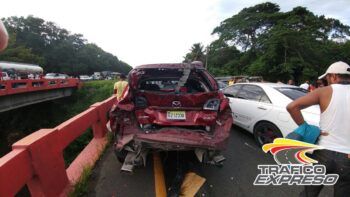 Accidente deja al menos cuatro muertos y varios heridos en la Autopista Duarte