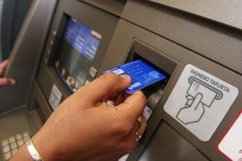 Intentan linchar venezolanos por clonar tarjetas de crédito