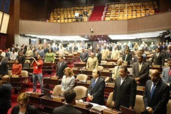 Diputados suspenden sus labores por esta semana por lluvias