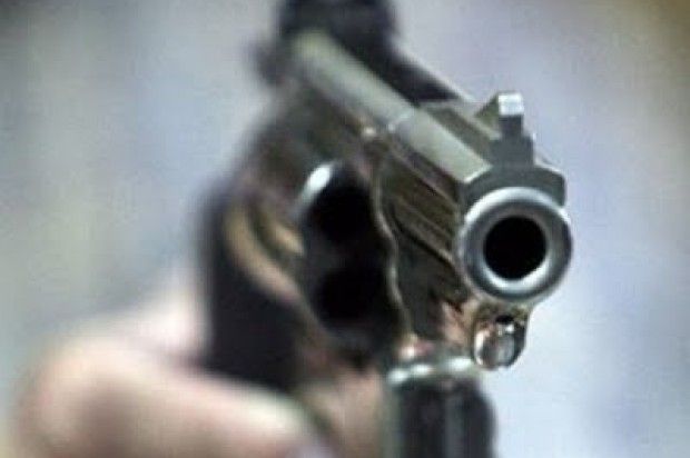 Le da un tiro a niña de 13 porque se negó a ser su novia
