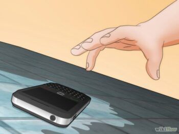 10 Trucos que rescatarán tu teléfono móvil mojado