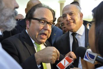 Oposición rechaza reparto de JCE