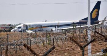 Doce heridos al salirse de la pista un avión en la India