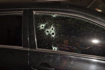 Borracho mata taxista de varios disparos frente al Parque Independencia