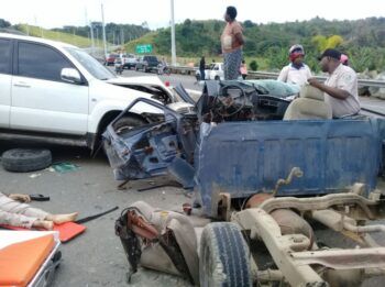 Tres muertos y cuatro heridos tras accidente en la 6 de Noviembre