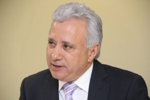 Antonio Taveras Guzmán repite en la presidencia del gremio.