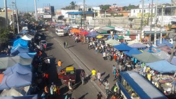 La Pulga en SDO se desarrolla con normalidad pese a advertencia de desalojo