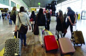 El año pasado  llegaron a RD 142,540 venezolanos y 114,163 boricuas