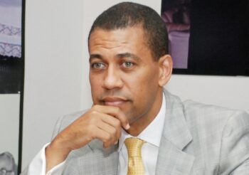 PRD expulsa a Guido Gómez Mazara