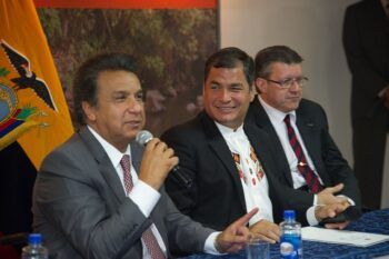 Oficialista lleva ventaja en elecciones presidenciales de Ecuador