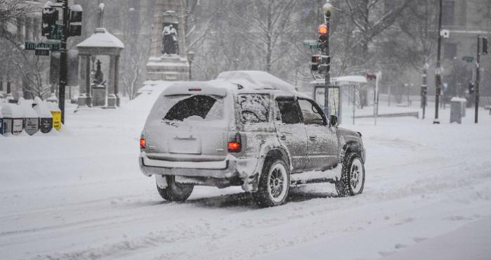 Se elevan a 57 los muertos por la tormenta invernal que azota a Estados Unidos