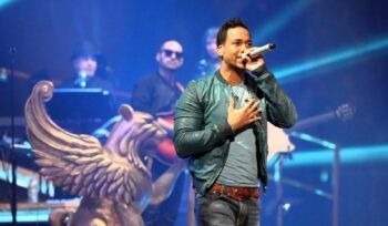 Romeo Santos esta tarde en Baní
