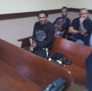 Omega esta de nuevo preso