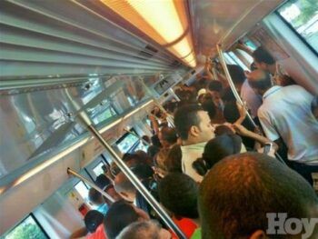 Primera línea del Metro tiene problemas