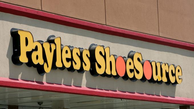Payless cierra 400 tiendas