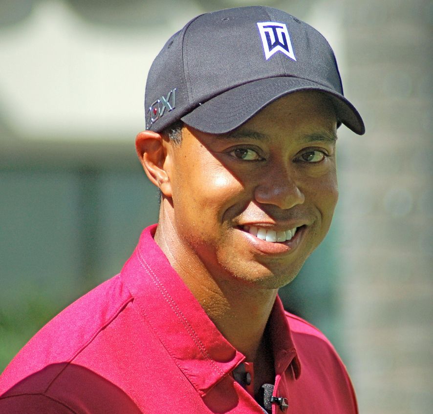 Tiger Woods  es trasladado a otro hospital tras operación