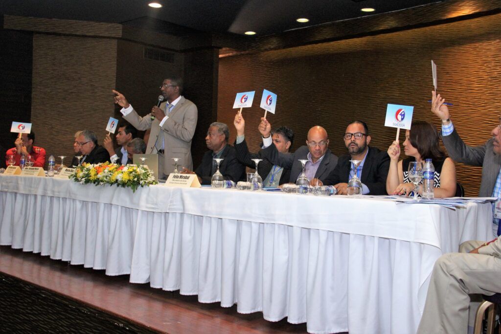 SGACEDOM exhibe crecimiento institucional en asamblea