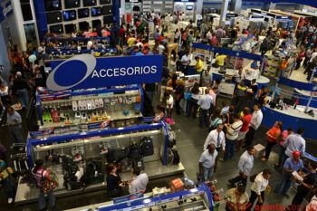 Vendedores esperan fin semana incrementen ventas Día de los Padres.