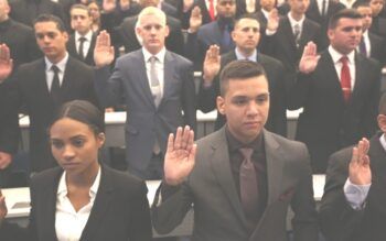 Mas de dos mil policía dominicanos en NY