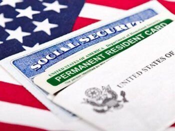 Endurecen el formulario para pedir la residencia permanente en EEUU