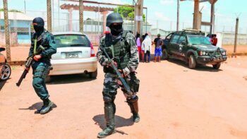 8 muertos y 20 heridos tras  choque entre bandas criminales en Venezuela