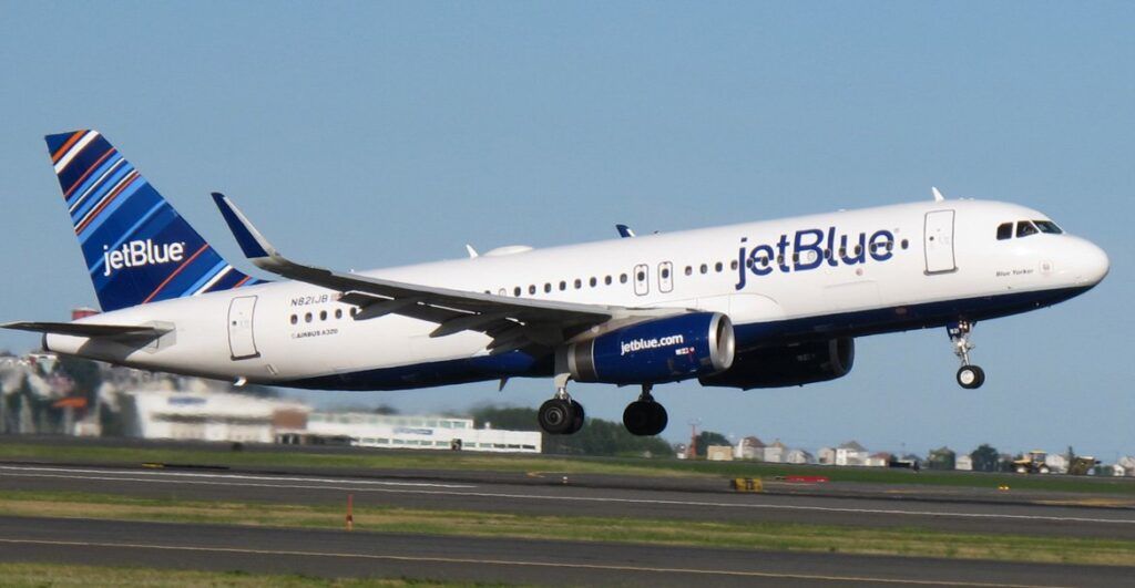 JetBlue lanza nuevos vuelos sin escalas de Orlando a RD
