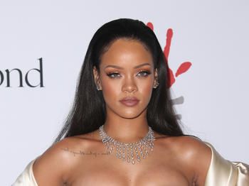 Rihanna “me se arrepiento de haber perdido la virginidad ”