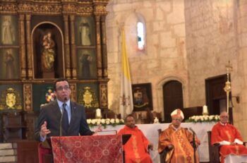 Navarro afirma Ministerio Educación será insignia del desarrollo sostenible de RD