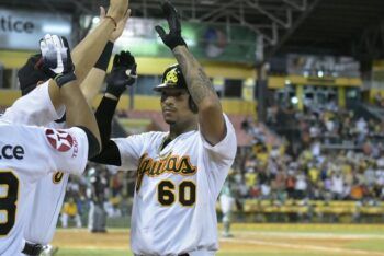 Águilas vencen Leones y se colocan en segundo lugar